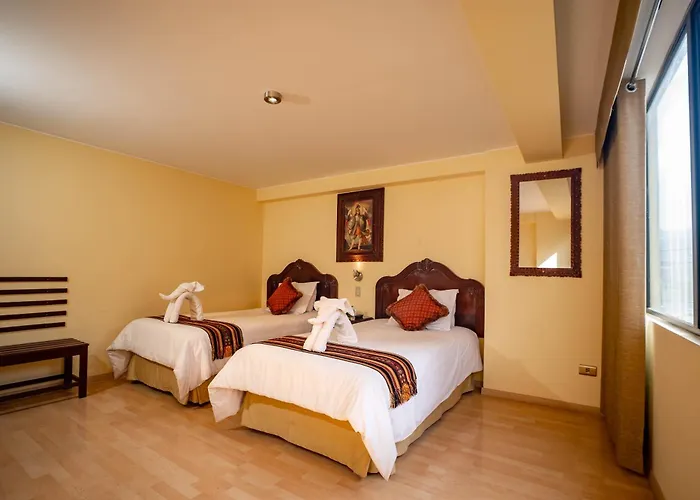 Agustos Hotel 3*