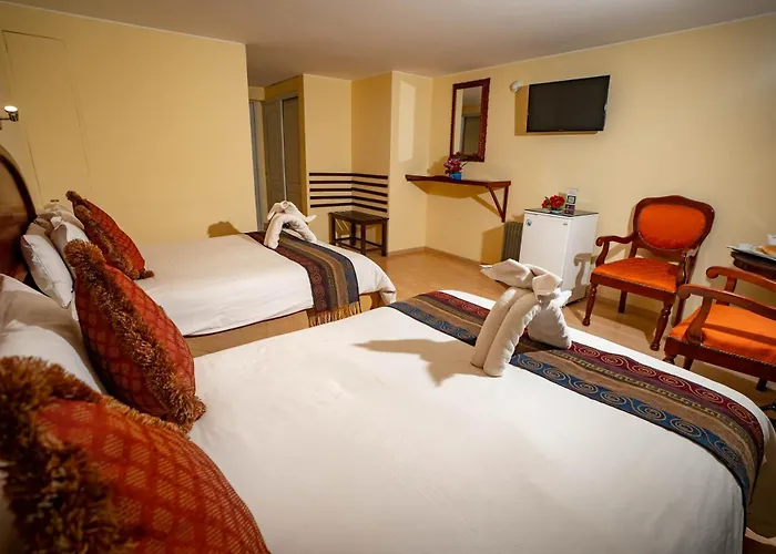 Agustos Hotel 3*