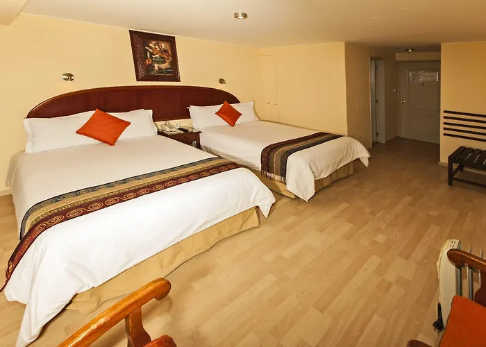 Agustos Hotel
