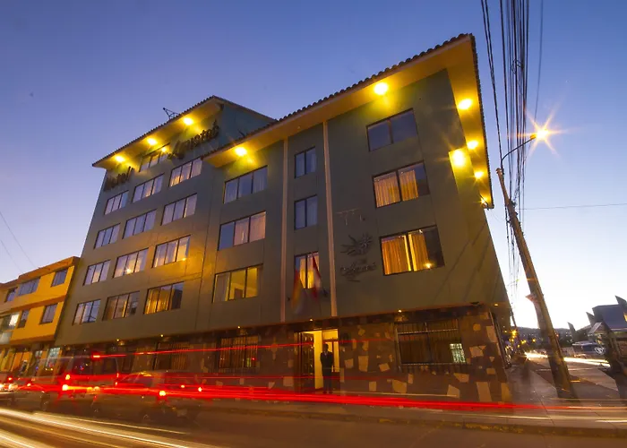 Agustos Hotel 3*