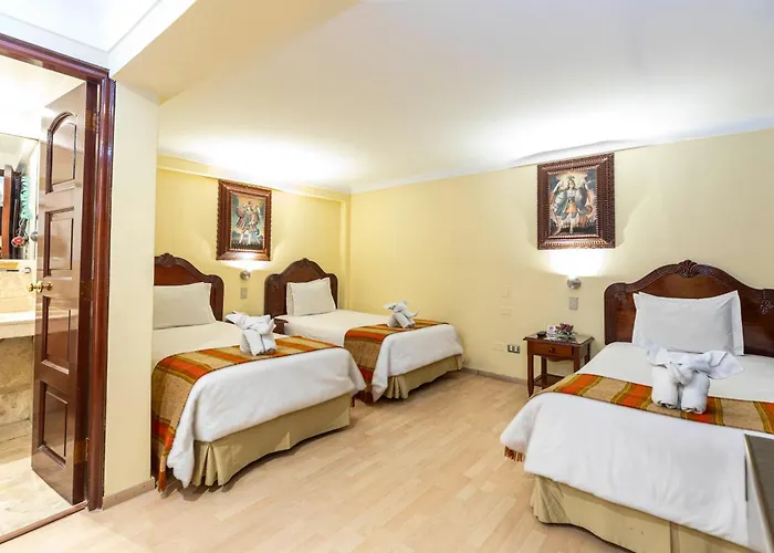 Hotel Agustos